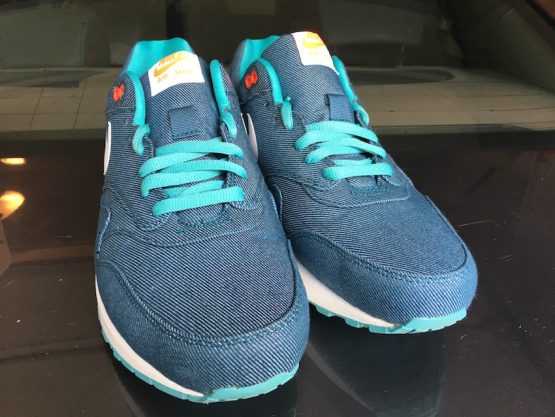 Nike Air Max 1 PRM Denim (2013) - Image 2