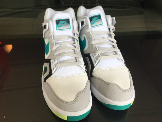 Nike Air Tech Challenge II QS Turbo Green (2014) - Image 2