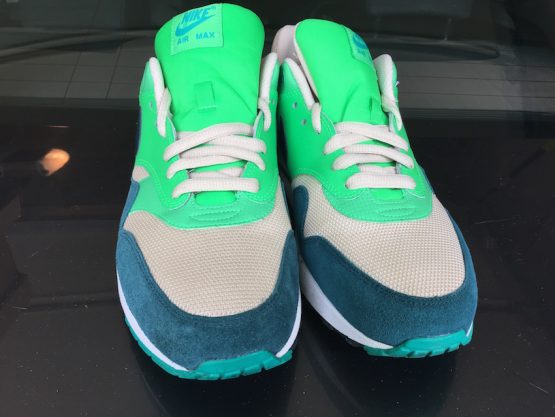 Nike Air Max 1 Essential Poison Green (2013) - Image 2