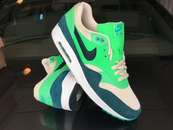 Nike Air Max 1 Essential Poison Green (2013)
