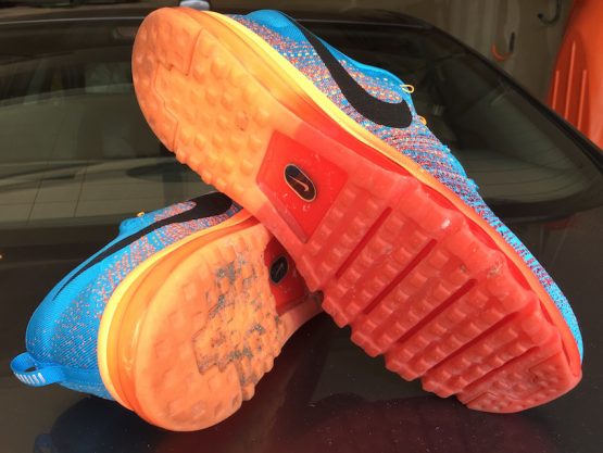 Nike Flyknit Max Vivid Blue (2014) - Image 4