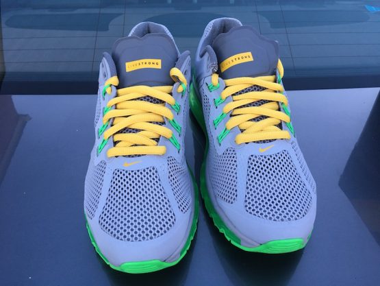Nike Air Max+ 2013 - Livestrong (2013) - Image 2