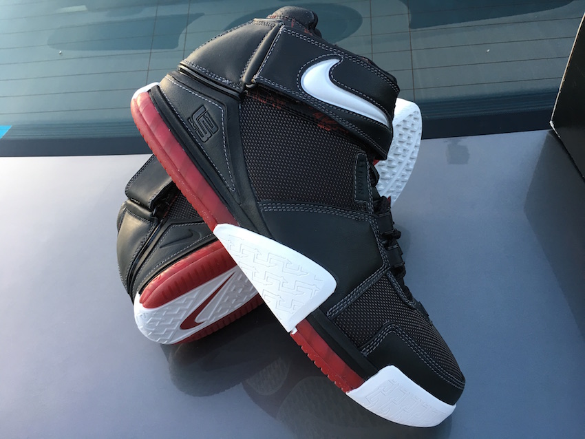 Lebron online shoes 2004