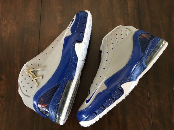 Nike Air Griffey Swingman Remix - Jackie Robinson #42 (2009)