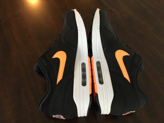 Nike Air Max 1 ID Cincinnati Bengals (2009) - Image 7