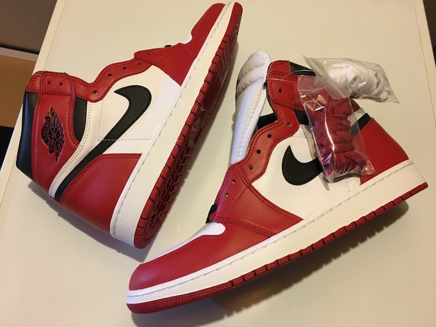 Nike Air Jordan Retro 1 OG Chicago 555088-101 | Buy Air Jordan Shoes