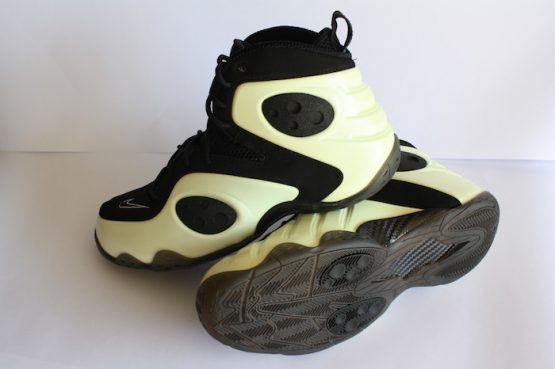 Nike Air Zoom Rookie - Glow In The Dark (2011) - Image 6