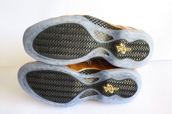 Nike Air Foamposite One - Metallic Gold (2015) - Image 4