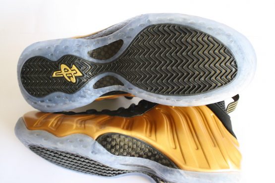 Nike Air Foamposite One - Metallic Gold (2015) - Image 8