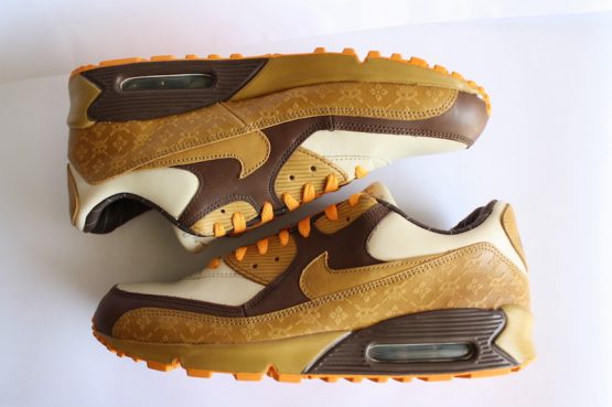 Nike Air Max 90 Leather Premium "Wheat Skulls" (2007) - Image 6