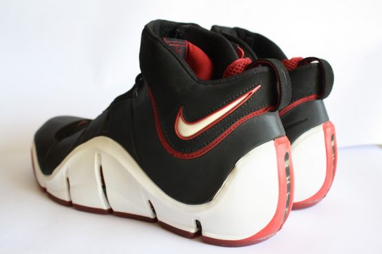 Nike Air Zoom LeBron IV (2006) - Image 3