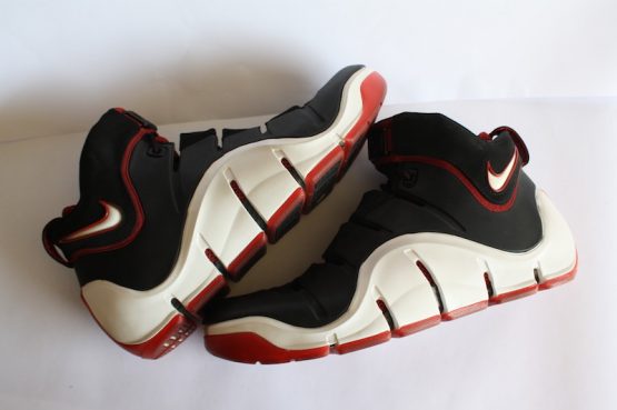 Nike Air Zoom LeBron IV (2006) - Image 7