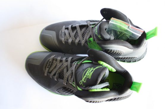 Nike Air Zoom LeBron IX "Dunkman" (2012) - Image 4