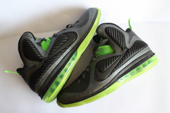 Nike Air Zoom LeBron IX "Dunkman" (2012)