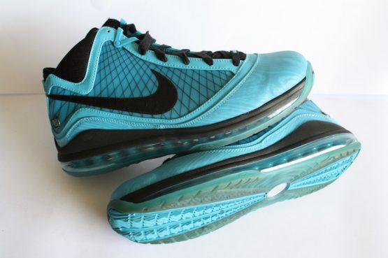 Nike Air Max LeBron VII "All-Star" (2010) - Image 7
