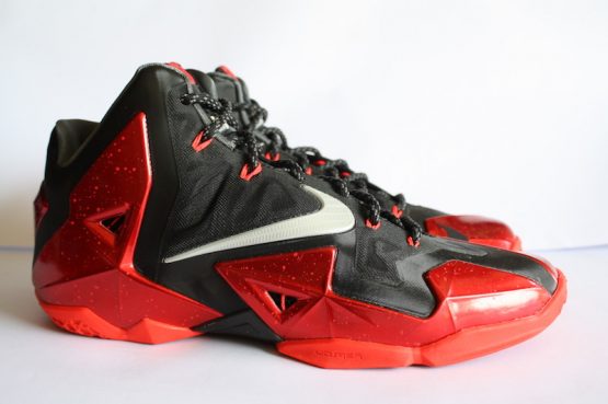 Nike Air Zoom LeBron XI "Miami Heat - Away" (2013) - Image 2