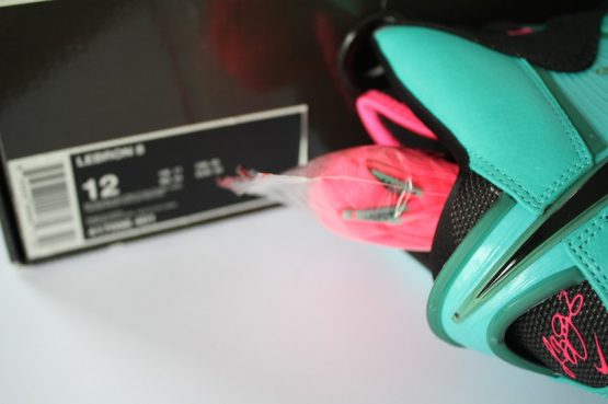 Nike Air Max LeBron 8 "South Beach" (2010) - Image 14