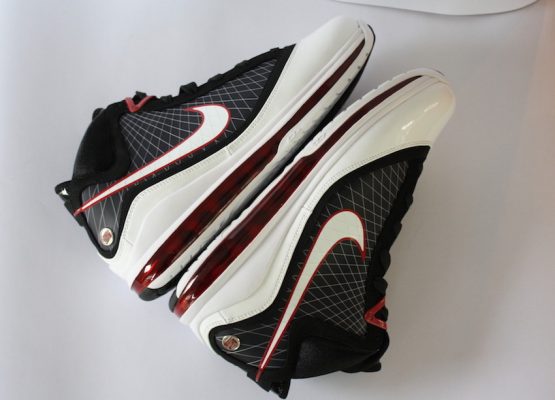 Nike Air Max LeBron 7 "Shooting Stars" - PROMO Sample - Image 8