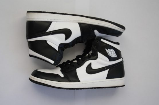 Nike Air Jordan Retro 1 OG Black/White (2014) - Image 2