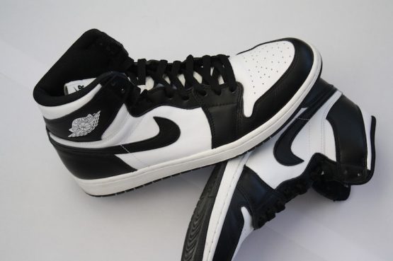 Nike Air Jordan Retro 1 OG Black/White (2014) - Image 5