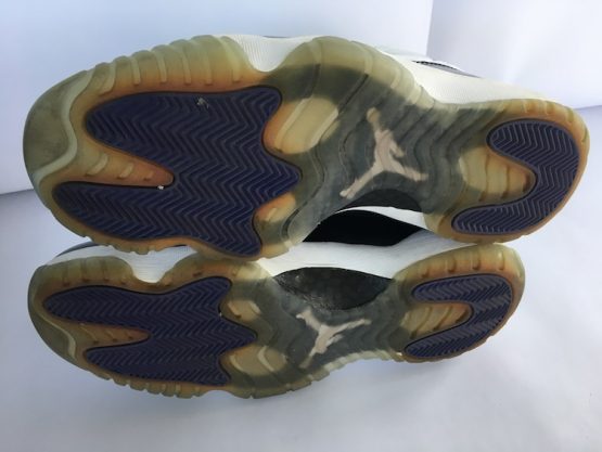 Nike Air Jordan Retro XI "Concord" (2011) - Image 4