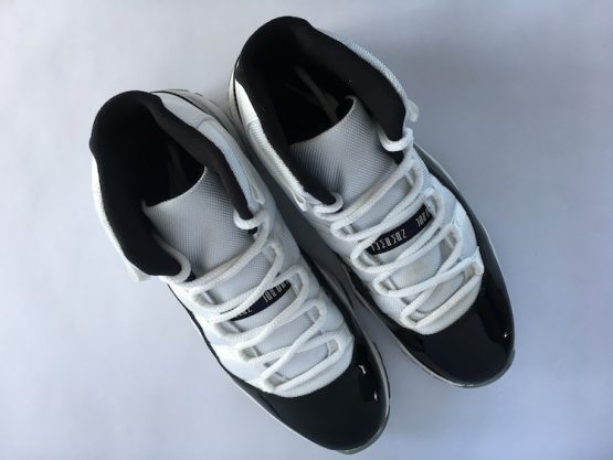 Nike Air Jordan Retro XI "Concord" (2011) - Image 7