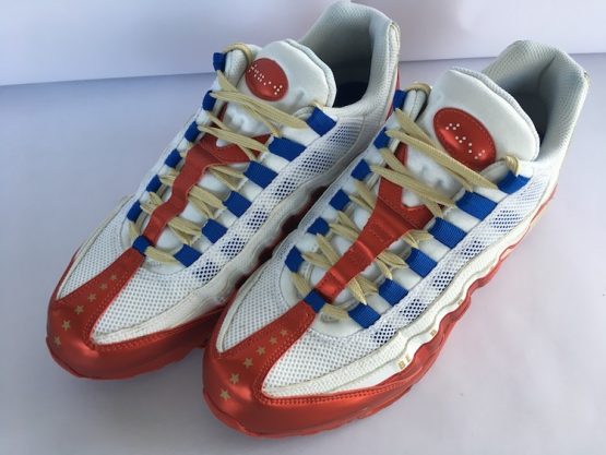 Nike Air Max 95 Doernbecher (2011) - Image 2