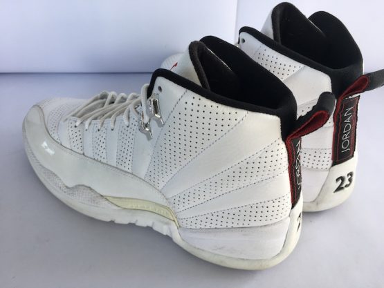 Nike Air Jordan Retro XII "Rising Sun" (2009) - Image 3