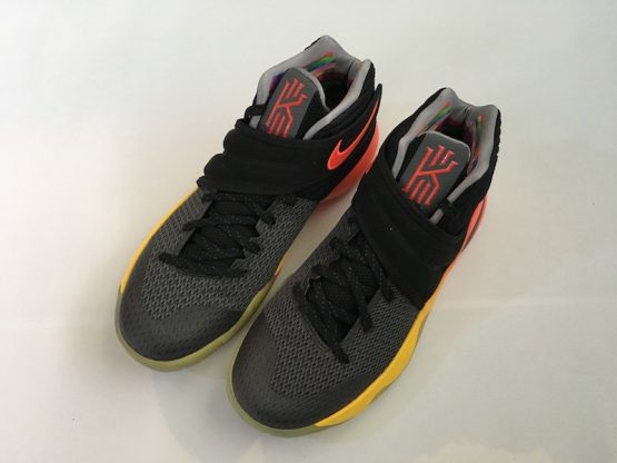 Nike Kyrie 2 "Game 5" Championship Pack (2016) - Image 2