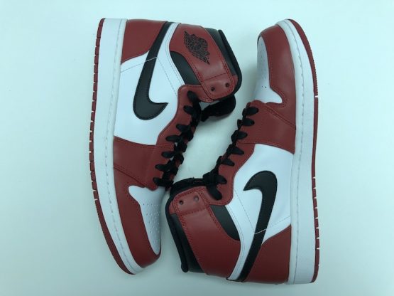 Air Jordan 1 Chicago 2013