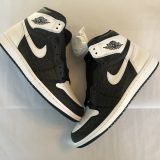 Nike Air Jordan 1 Retro "Re2pect" Derek Jeter (2017) - Image 2