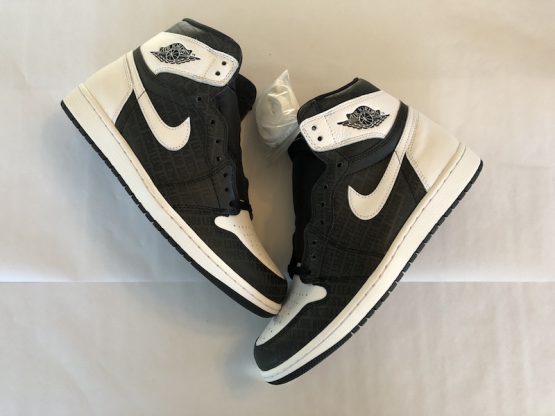 Nike Air Jordan 1 Retro "Re2pect" Derek Jeter (2017) - Image 2