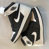 Nike Air Jordan 1 Retro "Re2pect" Derek Jeter (2017) - Image 6