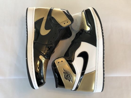 Air Jordan 1 Retro Gold Toe_0247