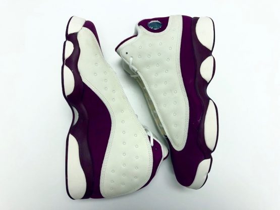 Air Jordan XIII Bordeaux