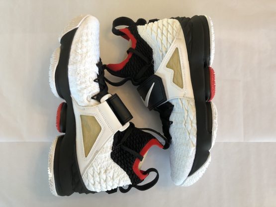 Nike LeBron XV Prime "Diamond Turf" (2018) - Image 3