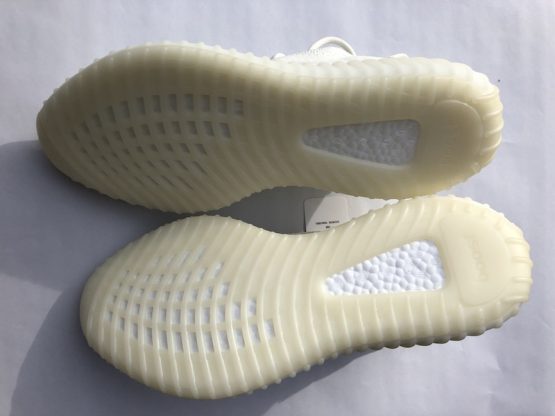 adidas Yeezy Boost 350 V2 "Cream White" (2018) - Image 4