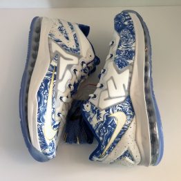 LeBron XI Low China