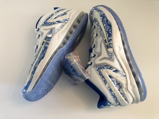 Nike Air LeBron XI Low "China" (2014) - Image 4