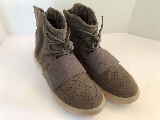 adidas Yeezy Boost 750 "Chocolate" (2016) - Image 3