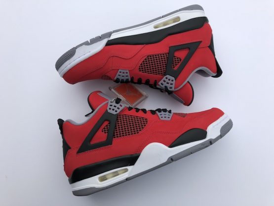Nike Air Jordan Retro IV "Toro" (2013) - Image 2