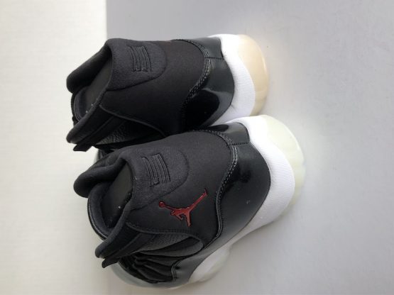 Nike Air Jordan Retro XI "72-10" (2015) - Image 5