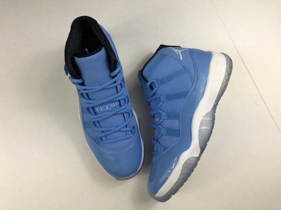 Nike Air Jordan Retro "Ultimate Gift of Flight" Pack (2014) - Image 8