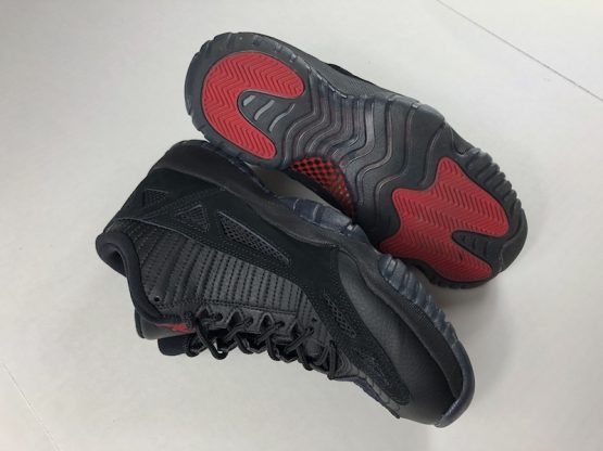 Nike Air Jordan XI Retro Low I.E. "Referee" (2015) - Image 2