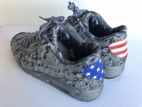 Nike Air Max Lunar90 SP "Moon Landing" (2014) - Image 2