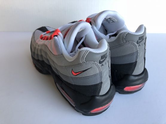 Nike Air Max 95 "Solar Red" (2011) - Image 3