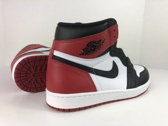 Air Jordan 1 Black Toe 2016