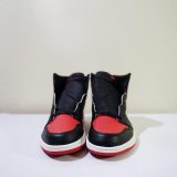 Nike Air Jordan 1 Retro "Bred Toe" (2018) - Image 4