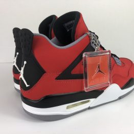 Air Jordan IV Retro Toro Bravo