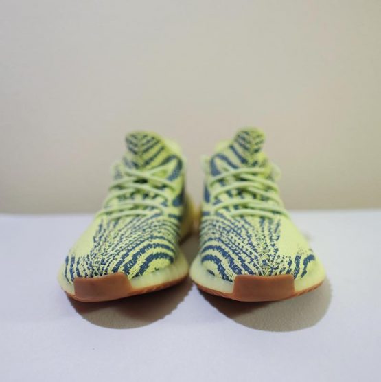 adidas Yeezy Boost 350 V2 "Semi Frozen Yellow" (2017) - Image 7